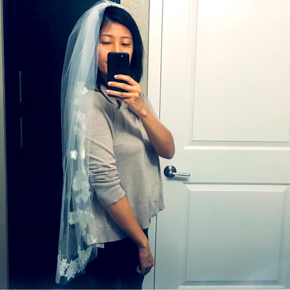 David’s Bridal Floral Embellished Fingertip Veil - NWOT